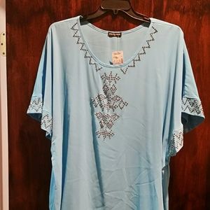 Plus size blue top